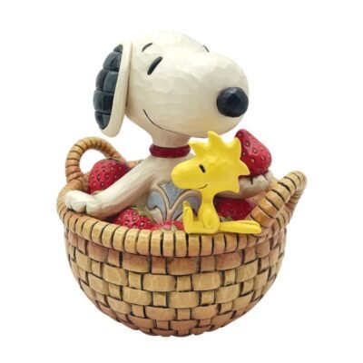 Snoopy in Basket of Strawberries Figurine 12,5 cm
